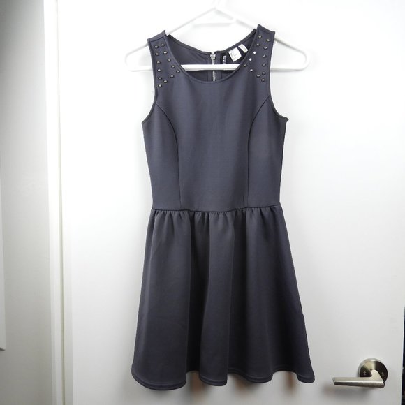 H&M Grey Skater Dress - Picture 1 of 4